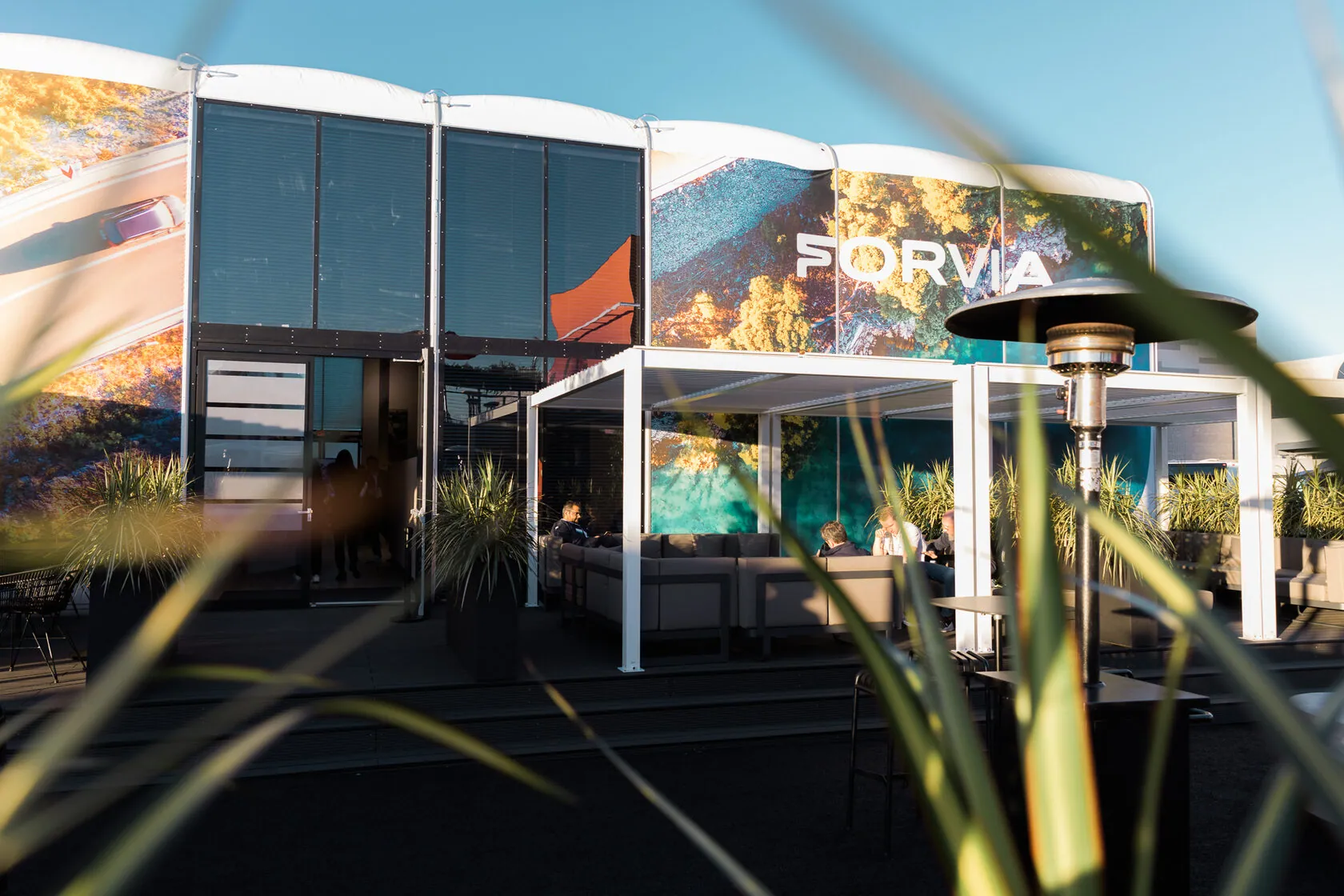 CES 2023 : la fresque vue de côté